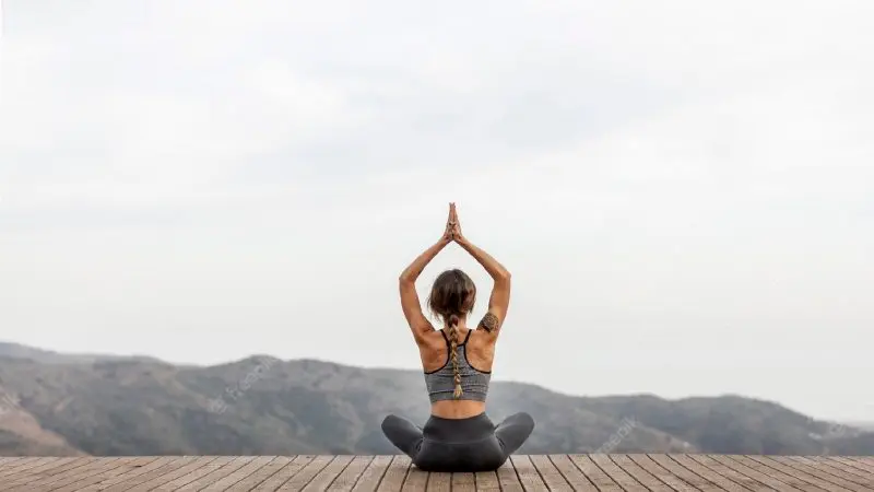 Os Benefícios do Yoga Para a Saúde Mental e Física: Tudo o Que Você Precisa Saber