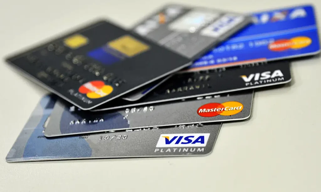CARTÃO DE CRÉDITO PARA NEGATIVADO COM LIMITE IMEDIATO: LISTA DOS QUE MAIS APROVAM